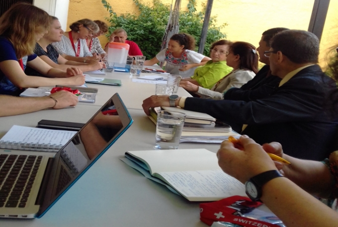 En la foto la delegación del Foro Honduras-Suiza cuando se reunió con la Plataforma para la Democracia, en Tegucigalpa.