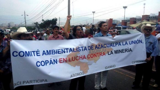 La comunidad de Azacualpa no se rinde y continúa la defensa de sus territorios ante un poder transnacional