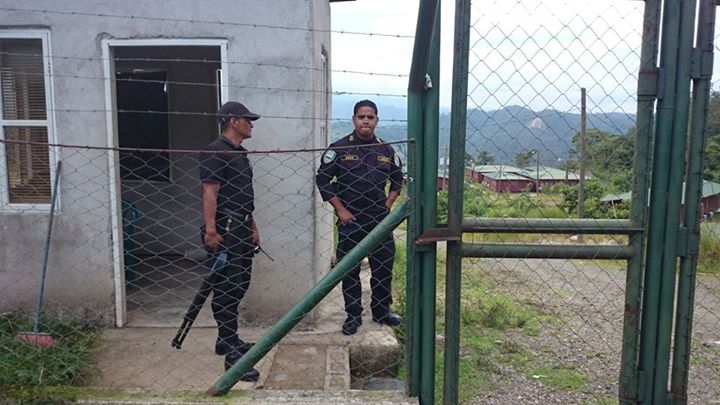 En evidencia que la Policía Nacional está al servicio de la empresa DESA-SINOHYDRO. Esto desenmascara al Ministro de Seguridad Julián Pacheco que lo ha negado.