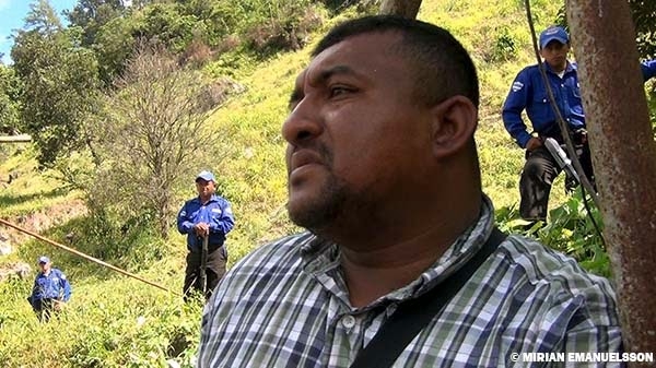                                        Douglas Geovanny Bustillo, empleado de la hidroeléctrica DESA,  Amenazó a Bertha Cáceres y según denunció la víctima meses previos a su asesinato él le enviaba a su celular mensajes de acoso sexual .